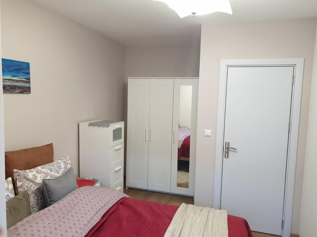 New The Twins Varna Two-Bedroom, Apt 5 At 15 Tsani Ginchev Street, Floor 3 מראה חיצוני תמונה