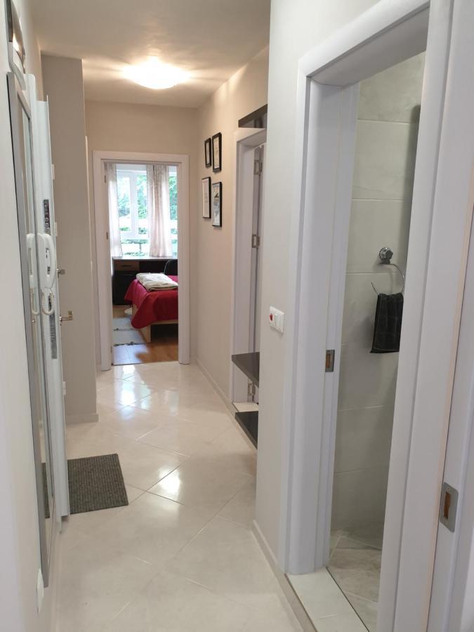 New The Twins Varna Two-Bedroom, Apt 5 At 15 Tsani Ginchev Street, Floor 3 מראה חיצוני תמונה