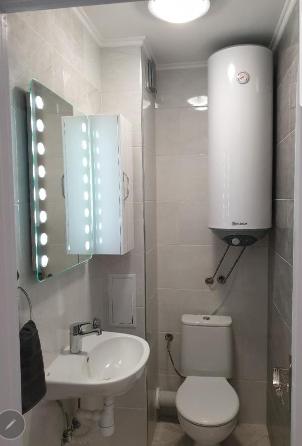 New The Twins Varna Two-Bedroom, Apt 5 At 15 Tsani Ginchev Street, Floor 3 מראה חיצוני תמונה